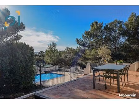 maison 5 pièces 155 m²