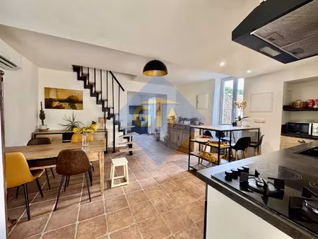 vente maison 5 pièces 100 m² saint-marcel-de-careiret (30330)