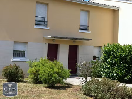 maison à louer 3 pièces 69.81 m² - saint-aubin-de-médoc (33) - 922€