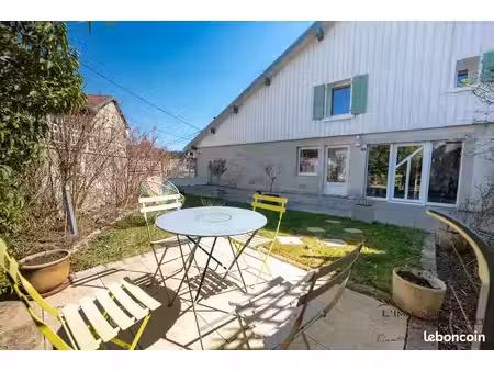 ferme 6 pièces 187 m²
