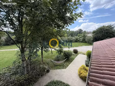 maison 6 pièces 140 m²