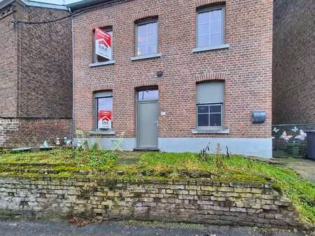 jolie maison 2 chambres à amay