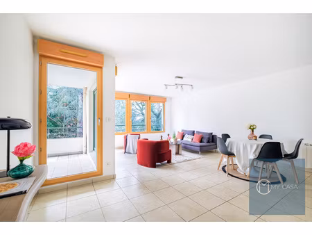 appartement dans résidence calme et sécurisée