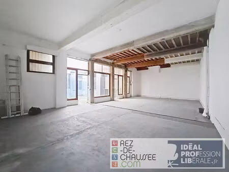 lyon 2 - plateau bureaux en rdc de 83 m²