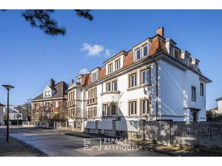 maison bourgeoise et son jardin au conseil des xv