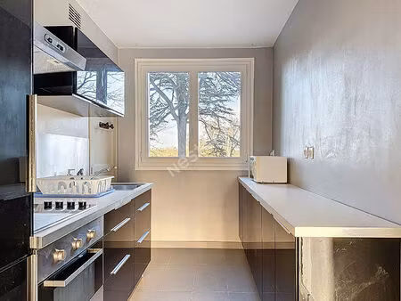 nantes tortière - t3 meublé avec cave et parking