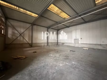 a louer local commercial de 280 m² - 13127 vitrolles