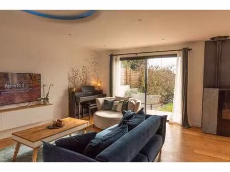 vente maison à bruz (35170) : à vendre / 144m² bruz