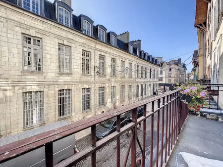 centre-ville de troyes appartement 3 chambres avec balcon et