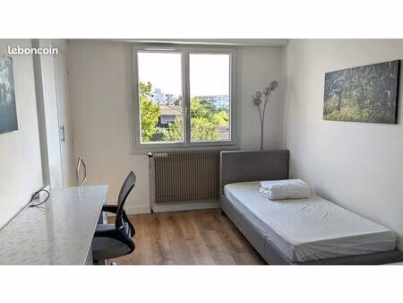 chambre équipée étudiante avec entrée indépendante