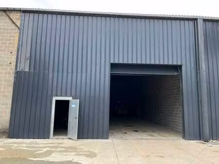 a louer - entrepôt de 280m² - hautrage - lot 1