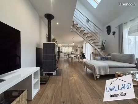 maison 4 pièces 135 m²