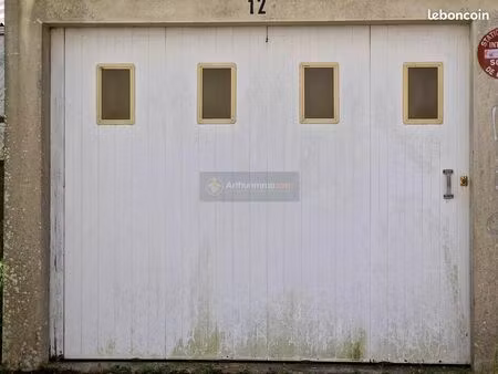 parking/box 15 m² brest