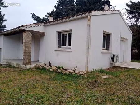 jolie villa dans petit lotissement roquemaure (30)