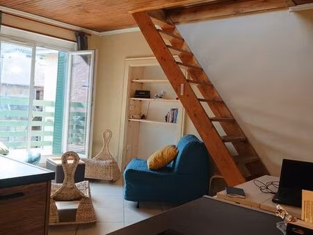 appartement meublé 33 m² chambéry centre historique 700