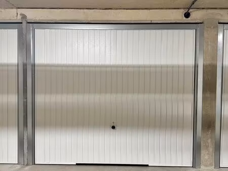 location - garage à louer