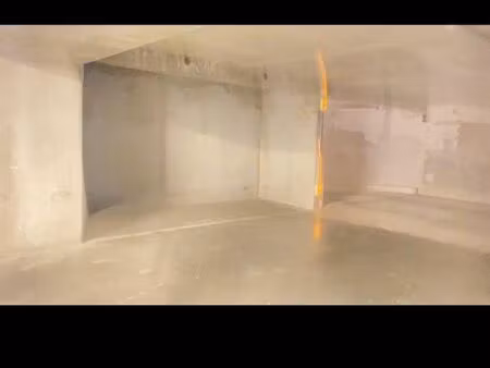 parking moto à louer