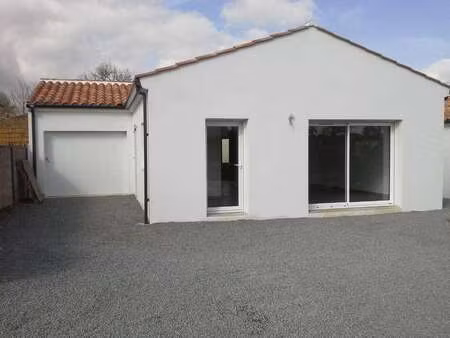 location maison à brains (44830) : à louer / 67m² brains