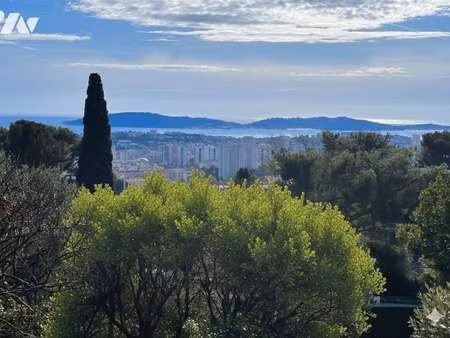 vente maison bord de mer à toulon (83000) : à vendre bord de mer / 119m² toulon