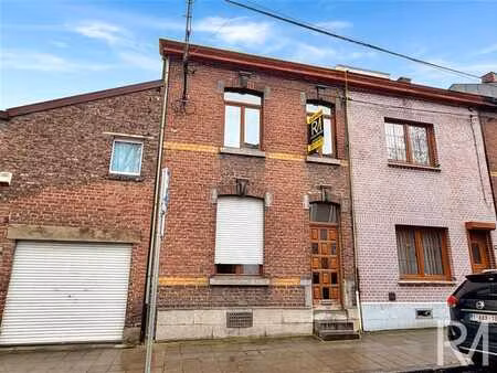 maison de ville, 3 chambres, petite cour