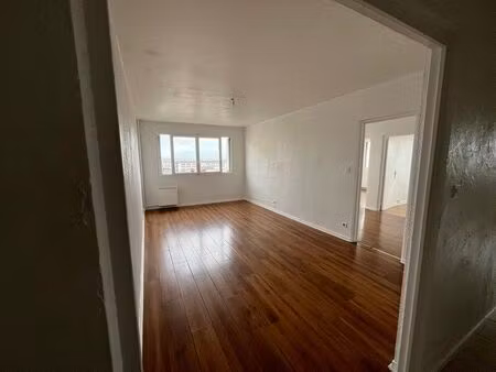 vente appartement 3 pièces 76 m² saint-priest (69800)