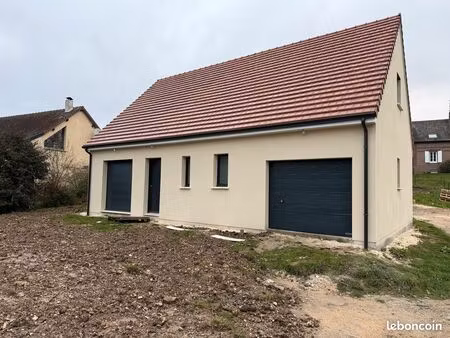 maison . 6 pièces . 120 m2