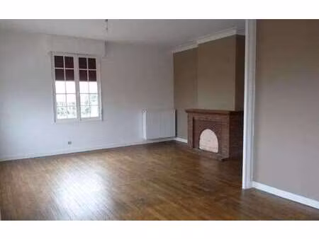 location maison à cavignac (33620) : à louer / 90m² cavignac