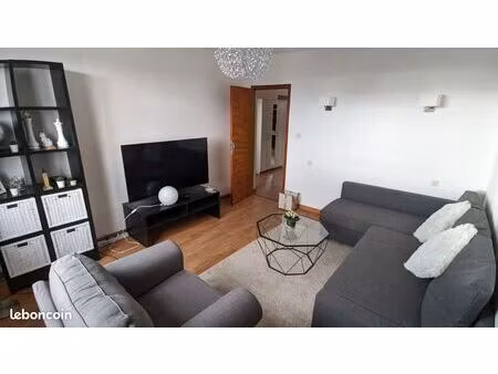 appartement meublé dans maison individuelle - t 2bis - 70 m2