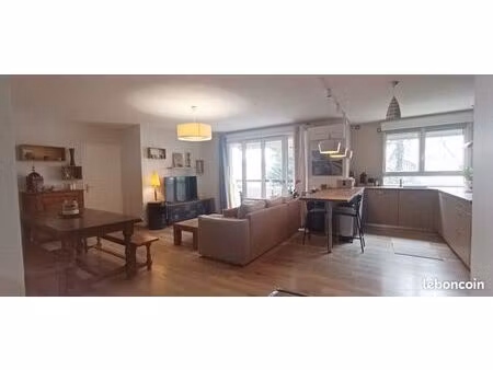 lyon 3 ferrandière - appartement t4 86 m2 climatisé avec garage/cave