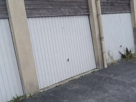 garage à louer