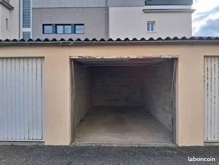 location box garage
