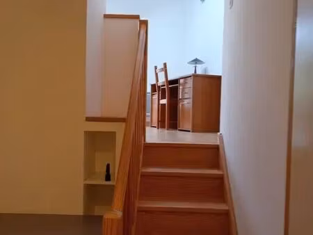 location appartement 1 pièce 28 m² à nantes (44000)