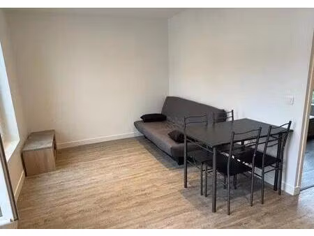 location appartement 2 pièces 35 m² à villeneuve-saint-georges (94190)