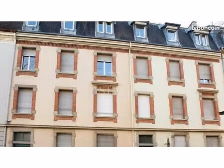 immeuble 8 pièces 215 m²