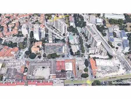 t5 transformé en t4 avec triple exposition + box et cave