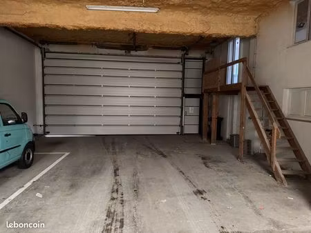 à louer garage box garde meuble