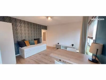 studio meublé + stationnement & cave / lambersart