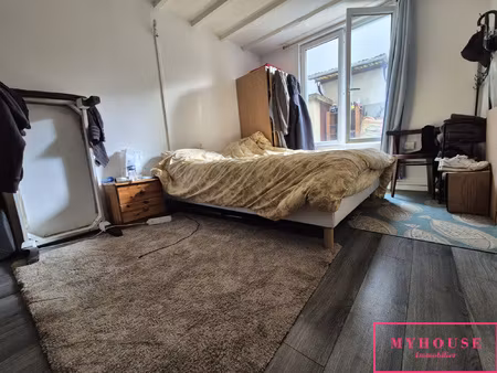 studio 17m2, 7 min métro 4