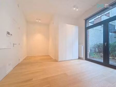 appartement à louer à ixelles € 900 (ll8ah) | zimmo