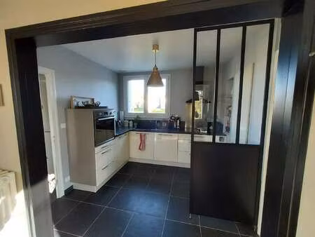 vente maison à châteauneuf-du-faou (29520) : à vendre / 258m² châteauneuf-du-faou