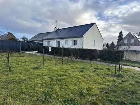 vente maison au lion-d'angers (49220) : à vendre / 110m² le lion-d'angers