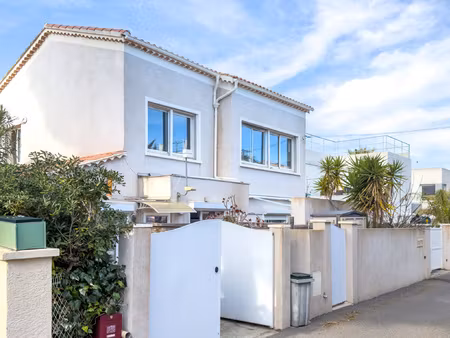 200 m plage de l'ayguade, 4 appartements dont 3 locations sa