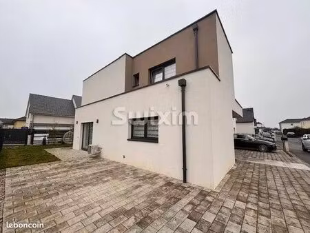 maison 6 pièces 150 m²