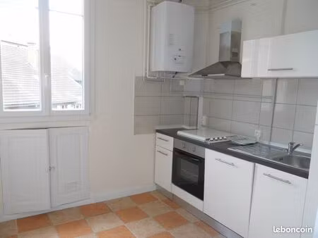 f4 reims hyper centre