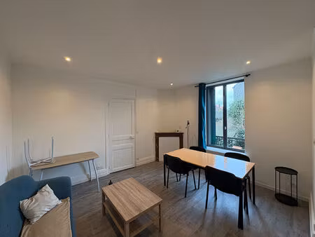 location appartement 2 pièces 44 m² à charleville-mézières (08000)