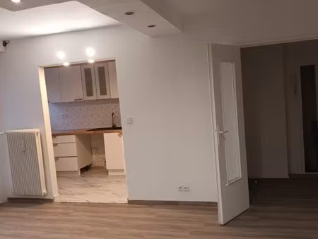 t5 rénové et lumineux avec 4 chambres en non meublé colocation possible ou couple, famille