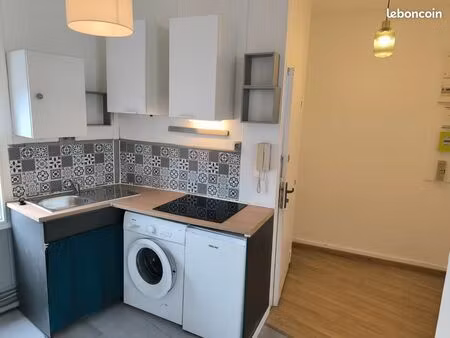 location t2 - jardin public