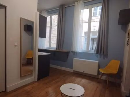 studio hyper centre bordeaux