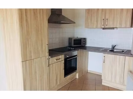 location appartement, 67.33 m² t-3 à rouen, 705 €