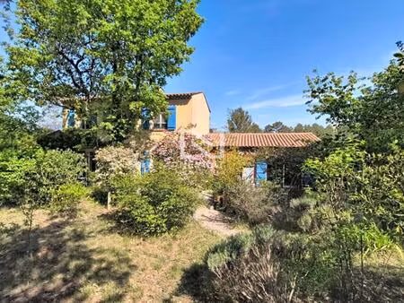 fayence belle propriete avec appartement independant jardin 5000 m2 !
